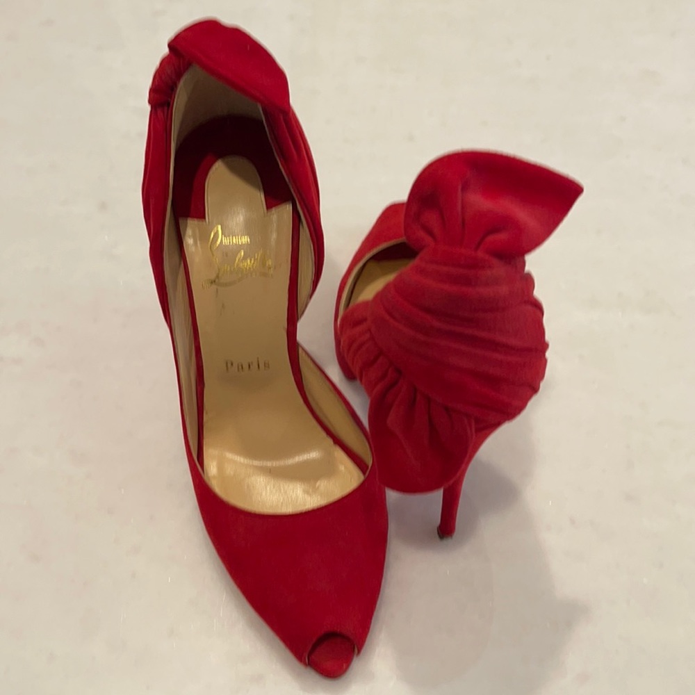 Christian Louboutin RED Bow 100- Size 9.5
